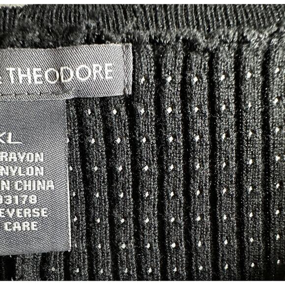 Chelsea & Theodore Black Sweater XL scalloped neckline pleated bottom tunic - Picture 7 of 11